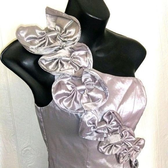 HAILEY LOGAN Silver Ruffled One Shoulder Metallic Cocktail Dress - Picture 2 of 4